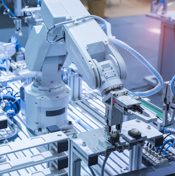 csm_Roboticarm_e2486e5b1a